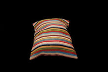 Lade das Bild in den Galerie-Viewer, Original Hand Made Rustic Kilim / Cicim 70x50 CM
