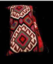 Load image into Gallery viewer, Original Hand Made Rustic Kilim / Cicim 92x44 CM
