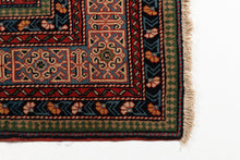 Carica l'immagine nel visualizzatore di Gallery, Authentic original hand knotted carpet 195x132 CM
