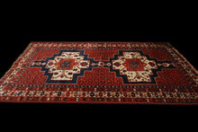 Carica l&#39;immagine nel visualizzatore di Gallery, Qashqai Authentic original hand knotted carpet 290x166 CM
