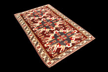 Carica l&#39;immagine nel visualizzatore di Gallery, YAGCI BEDIR Tappeto Carpet Tapis Teppich Alfombra Rug Tapiet 180x115 CM

