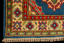 Lade das Bild in den Galerie-Viewer, Tappeto Afgani Pakistan Carpet Ghazni 188x63 CM 
