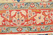 Carica l&#39;immagine nel visualizzatore di Gallery, 145x102 CM Authentic original hand knotted carpet 
