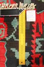 Carica l'immagine nel visualizzatore di Gallery, Original Authentic Hand Made kilim 220x110 CM
