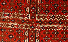 Carica l&#39;immagine nel visualizzatore di Gallery, Hand made Antique Tekke / tomut / Bukara / Bukhara Carpets CM 193x135
