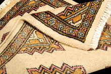 Load image into Gallery viewer, Kashmir Wool Carpet CM 60x45 Pakistan Rugs
