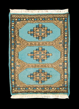 Lade das Bild in den Galerie-Viewer, Kashmir Wool Carpet CM 60x45 Pakistan Rugs
