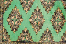 Carica l'immagine nel visualizzatore di Gallery, Kashmir Wool Carpet CM 60x45 Pakistan Rugs
