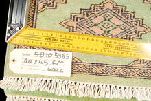 Lade das Bild in den Galerie-Viewer, Kashmir Wool Carpet CM 60x45 Pakistan Rugs
