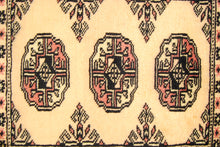Lade das Bild in den Galerie-Viewer, Kashmir Wool Carpet CM 60x45 Pakistan Rugs
