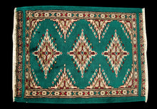 Lade das Bild in den Galerie-Viewer, Kashmir Wool Carpet CM 60x45 Pakistan Rugs
