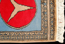 Load image into Gallery viewer, Kashmir Wool Carpet CM 48x51 Pakistan Rugs
