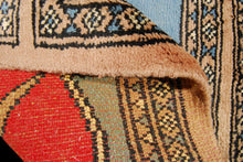 Load image into Gallery viewer, Kashmir Wool Carpet CM 48x51 Pakistan Rugs
