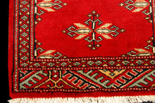 Carica l'immagine nel visualizzatore di Gallery, Hand knotted carpet Kashmir / Chashmire  - 60X45 CM
