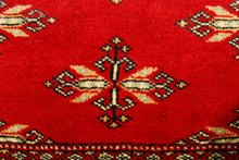 Carica l'immagine nel visualizzatore di Gallery, Hand knotted carpet Kashmir / Chashmire  - 60X45 CM
