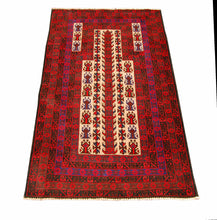 Carica l'immagine nel visualizzatore di Gallery, Genuine, Original Pure Wool Rug Rustic Handmad CCarpet M 140x90
