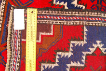 Carica l'immagine nel visualizzatore di Gallery, Genuine, Original Pure Wool Rug Rustic Handmad Carpet CM  140x93
