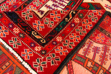 Lade das Bild in den Galerie-Viewer, Genuine, Original Pure Wool Rug Rustic Handmad Carpet CM 130x82
