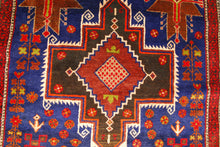 Carica l'immagine nel visualizzatore di Gallery, Genuine, Original Pure Wool Rug Rustic Handmad Carpet CM 142x85
