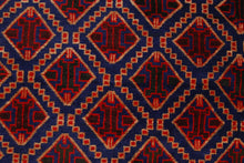Lade das Bild in den Galerie-Viewer, Genuine, Original Pure Wool Rug Rustic Handmad Carpet CM 153x90
