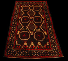 Carica l&#39;immagine nel visualizzatore di Gallery, Genuine, Original Pure Wool Rug Rustic Handmad Carpet CM 188x110
