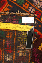 Lade das Bild in den Galerie-Viewer, Genuine, Original Pure Wool Rug Rustic Handmad Carpet CM 198x104
