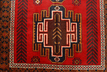 Lade das Bild in den Galerie-Viewer, Genuine, Original Pure Wool Rug Rustic Handmad Carpet CM 195x106
