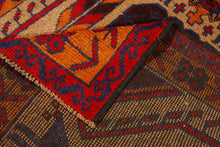 Carica l'immagine nel visualizzatore di Gallery, Genuine, Original Pure Wool Rug Rustic Handmad Carpet CM 185x105
