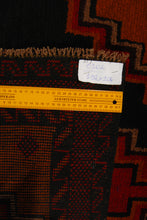 Carica l&#39;immagine nel visualizzatore di Gallery, Genuine, Original Pure Wool Rug Rustic Handmad Carpet CM 192x104

