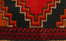 Lade das Bild in den Galerie-Viewer, Genuine, Original Pure Wool Rug Rustic Handmad Carpet CM 192x104
