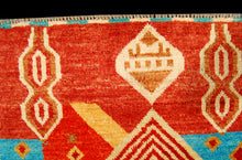 Carica l&#39;immagine nel visualizzatore di Gallery, TAIMANY Original Pure Wool Rug / Modern Handmad Carpet 130X80 CM
