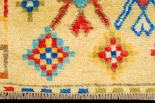 Carica l'immagine nel visualizzatore di Gallery, TAIMANY Original Pure Wool Rug / Modern Handmad Carpet 175X124 CM
