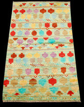 Lade das Bild in den Galerie-Viewer, TAIMANY Original Pure Wool Rug / Modern Handmad Carpet 190X111 CM
