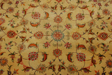 Carica l'immagine nel visualizzatore di Gallery, Authentic original hand knotted carpet 200x200 CM

