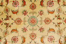 Load image into Gallery viewer, Authentic original hand knotted carpet 200x200 CM
