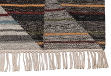 Lade das Bild in den Galerie-Viewer, Elegant Original Authentic Hand Made Carpet 200x140 CM
