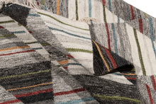 Lade das Bild in den Galerie-Viewer, Elegant Original Authentic Hand Made Carpet 200x140 CM
