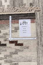 Load image into Gallery viewer, Elegant Original Authentic Hand Made Carpet 200x140 CM
