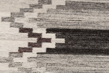 Carica l'immagine nel visualizzatore di Gallery, Elegant Original Authentic Hand Made Carpet 200x140 CM
