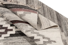 Carica l'immagine nel visualizzatore di Gallery, Elegant Original Authentic Hand Made Carpet 200x140 CM
