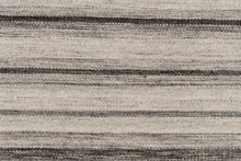 Lade das Bild in den Galerie-Viewer, Elegant Original Authentic Hand Made Carpet 200x140 CM
