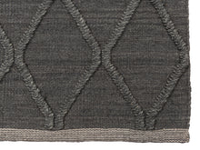 Carica l'immagine nel visualizzatore di Gallery, Elegant Original Authentic Hand Made Carpet 220x140 CM
