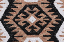 Carica l&#39;immagine nel visualizzatore di Gallery, Elegant Original Authentic Hand Made Carpet 200x140 CM
