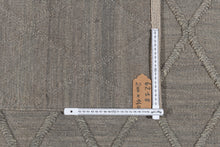 Carica l'immagine nel visualizzatore di Gallery, New Design Original Authentic Hand Made Kilim 220x140 CM
