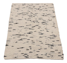 Load image into Gallery viewer, New Design Original Authentic Hand Made Kilim India 180x120 CM
