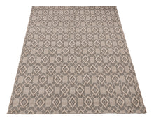 Carica l'immagine nel visualizzatore di Gallery, New Design Original Authentic Hand Made Kilim India 240x165 CM
