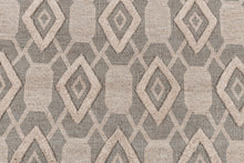 Carica l'immagine nel visualizzatore di Gallery, New Design Original Authentic Hand Made Kilim India 240x165 CM
