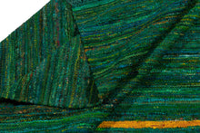 Lade das Bild in den Galerie-Viewer, New Design Original Authentic Hand Made kilim Silk India 230x160 CM
