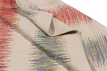 Carica l'immagine nel visualizzatore di Gallery, New Design Original Authentic Hand Made Kilim India 230x160 CM
