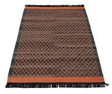 Lade das Bild in den Galerie-Viewer, New Design Original Authentic Hand Made Kilim 230x160 CM
